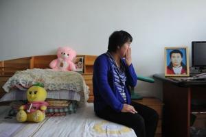 济南失独家庭的母亲节:失独群体太压抑49岁希望再生育